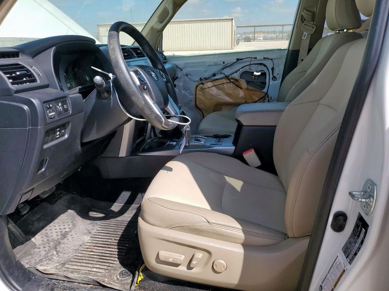 Photo 7 from auction – 2022 TOYOTA 4RUNNER SR with VIN JTEFU5JR7N5263374