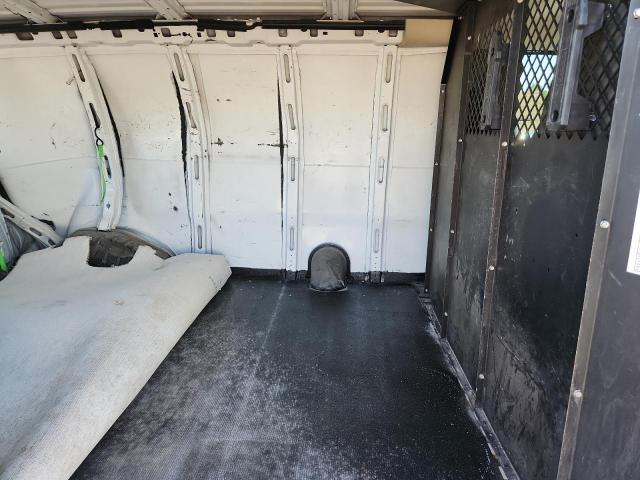 Photo 11 from auction – 2011 CHEVROLET EXPRESS G1 with VIN 1GCSHAF46B1171978