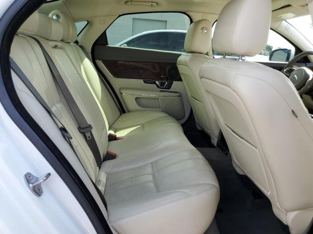 Photo 10 from auction – 2015 JAGUAR XJ with VIN SAJWA1CZ5F8V83202