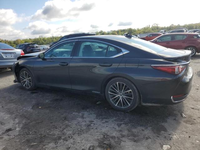 Photo 2 from auction – 2022 LEXUS ES 300H BA with VIN 58ADA1C11NU025194