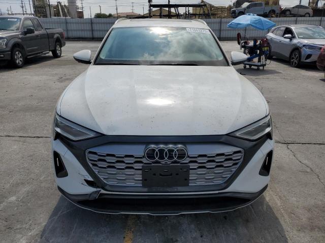 Photo 5 from auction – 2024 AUDI Q8 E-TRON PREMIUM PLUS with VIN WA15AAGE0RB019024
