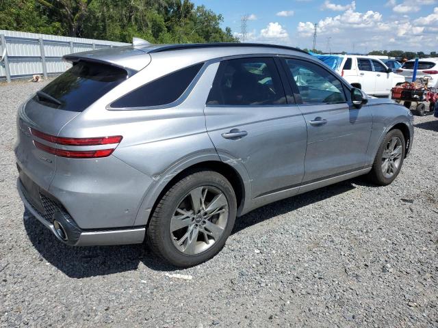 Photo 3 from auction – 2023 GENESIS GV70 BASE with VIN KMUMCDTC6PU081852