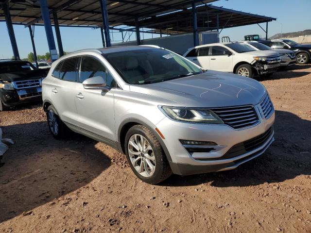 Photo 4 from auction – 2015 LINCOLN MKC with VIN 5LMCJ1A99FUJ06194