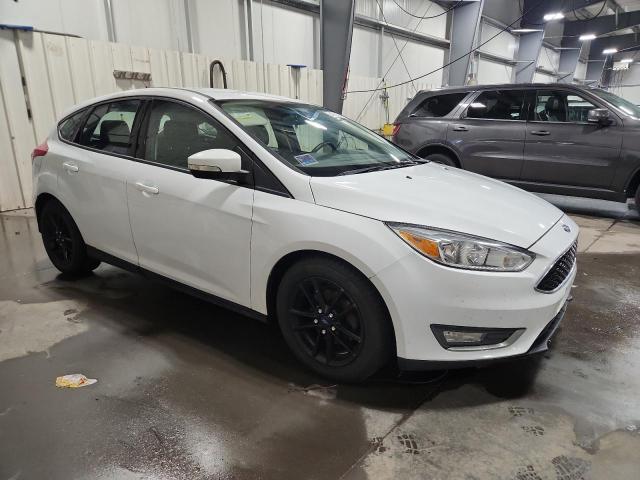 Photo 4 from auction – 2016 FORD FOCUS SE with VIN 1FADP3K25GL399032
