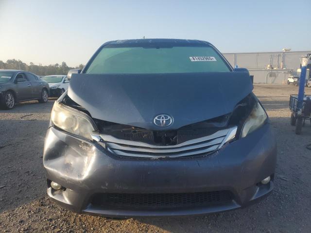 Photo 5 from auction – 2017 TOYOTA SIENNA XLE with VIN 5TDYZ3DC5HS880006