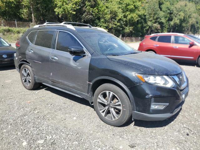 Photo 4 from auction – 2019 NISSAN ROGUE S with VIN 5N1AT2MV2KC828299