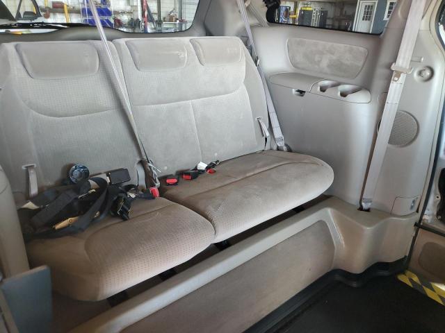 Photo 11 from auction – 2010 TOYT SIENNA LE with VIN 5TDKK4CC5AS307128