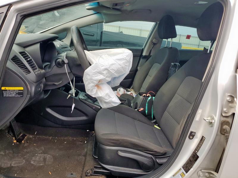 Photo 7 from auction – 2015 KIA FORTE LX with VIN KNAFX4A62F5416754
