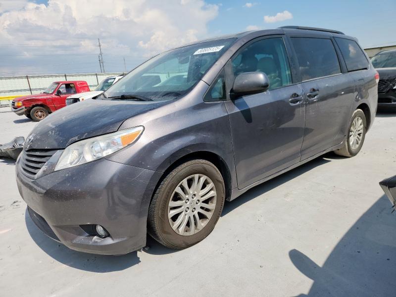 Photo 1 from auction – 2012 TOYOTA SIENNA XLE with VIN 5TDYK3DC9CS236103
