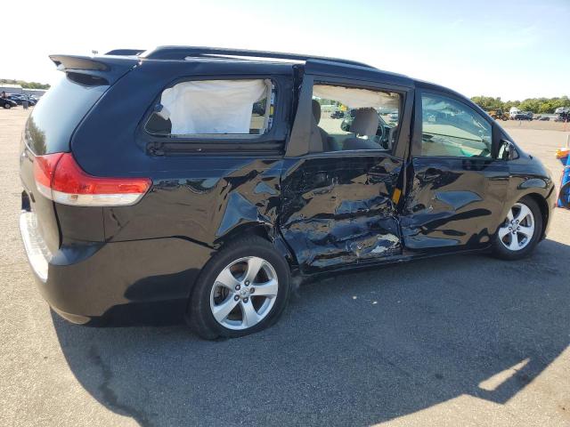 Photo 3 from auction – 2012 TOYOTA SIENNA LE with VIN 5TDKK3DCXCS230395