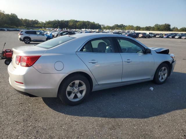 Photo 3 from auction – 2015 CHEVROLET MALIBU LS with VIN 1G11B5SL7FF124705