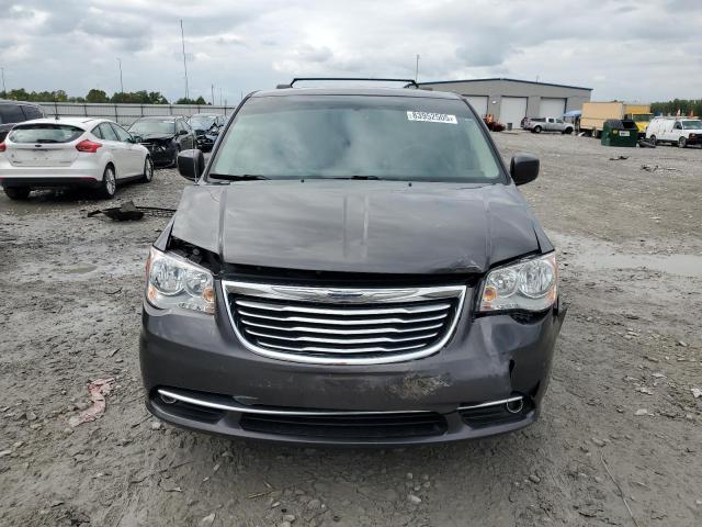 Photo 5 from auction – 2016 CHRYSLER TOWN & COU with VIN 2C4RC1BG7GR150735