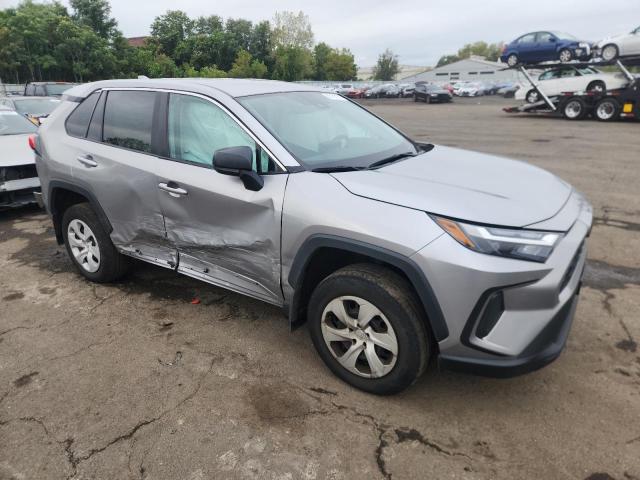Photo 4 from auction – 2023 TOYOTA RAV4 LE with VIN 2T3F1RFV2PW370855