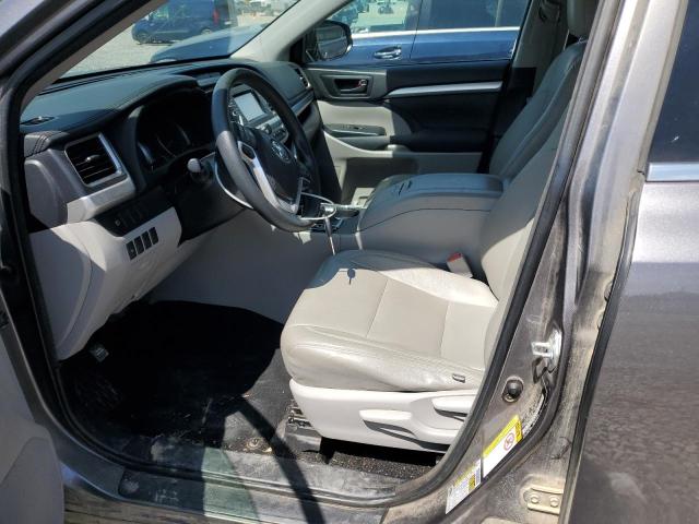 Photo 7 from auction – 2017 TOYOTA HIGHLANDER with VIN 5TDZZRFH1HS228225