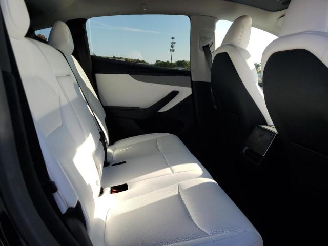 Photo 11 from auction – 2026 TESLA MODEL Y with VIN 7SAYGDEE0TA411902