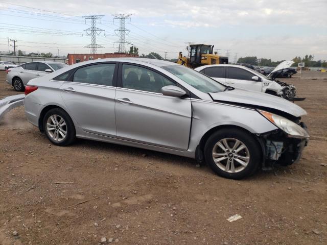Photo 4 from auction – 2013 HYUNDAI SONATA GLS with VIN 5NPEB4AC2DH649470