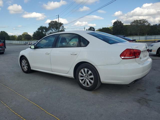 Photo 2 from auction – 2012 VOLKSWAGEN PASSAT S with VIN 1VWAH7A35CC035311