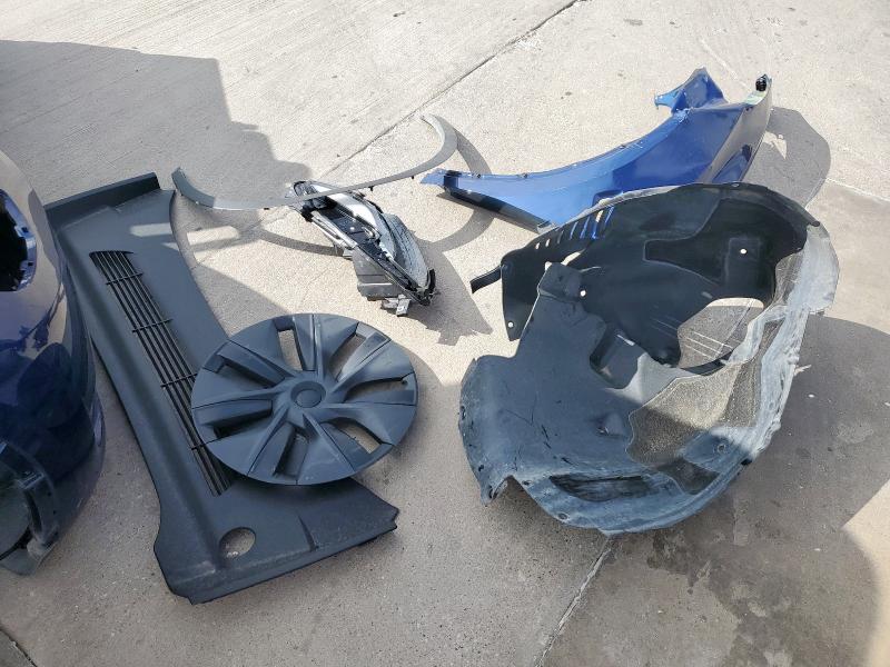 Photo 12 from auction – 2024 TESLA MODEL Y with VIN 7SAYGDEE2RA328738