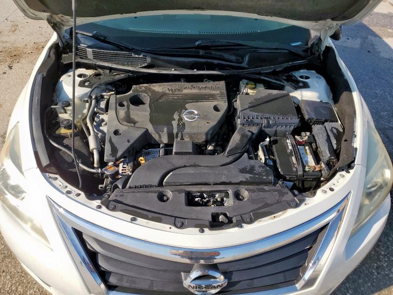 Photo 11 from auction – 2015 NISSAN ALTIMA 2.5 with VIN 1N4AL3AP2FN330829