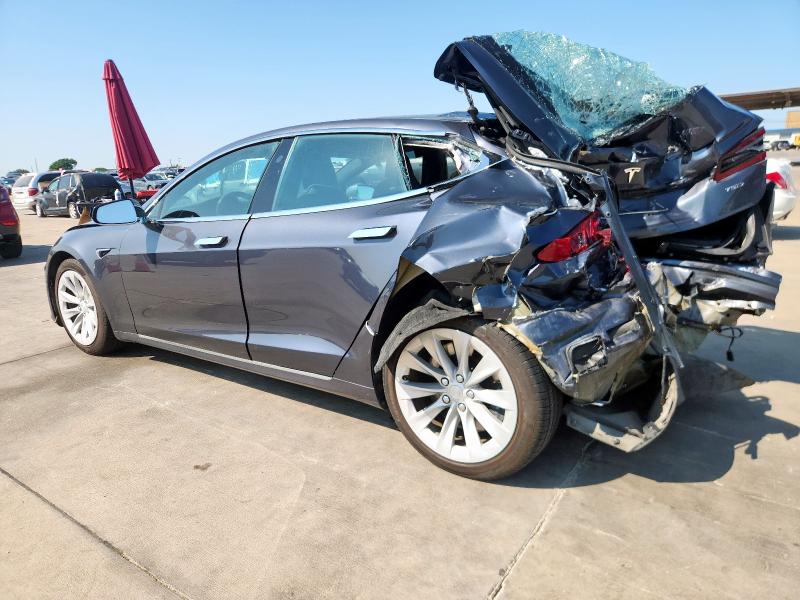 Photo 2 from auction – 2018 TESLA MODEL S with VIN 5YJSA1E27JF244396