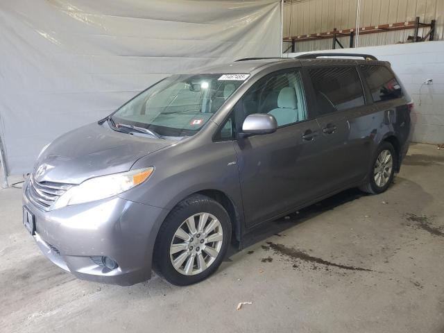 TOYOTA SIENNA LE 2017 with VIN 5TDJZ3DC6HS153961 - Photo from auction