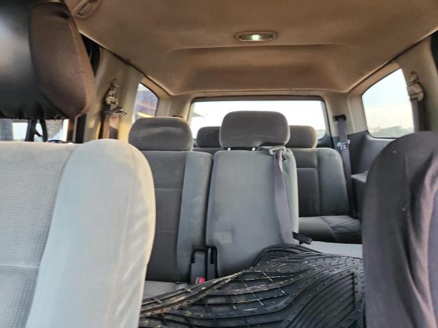 Photo 10 from auction – 2005 DODGE DURANGO SL with VIN 1D4HD48D05F544141