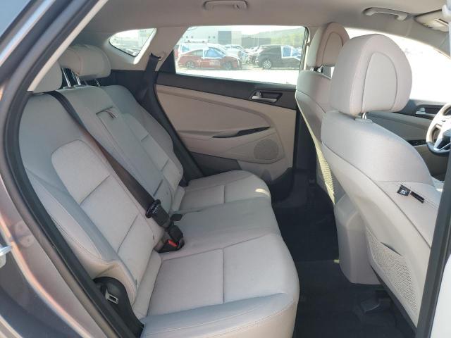 Photo 11 from auction – 2017 HYUNDAI TUCSON LIM with VIN KM8J33A43HU294167