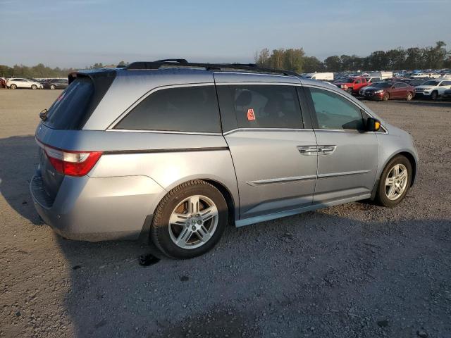 Photo 3 from auction – 2012 HONDA ODYSSEY with VIN 5FNRL5H97CB022100
