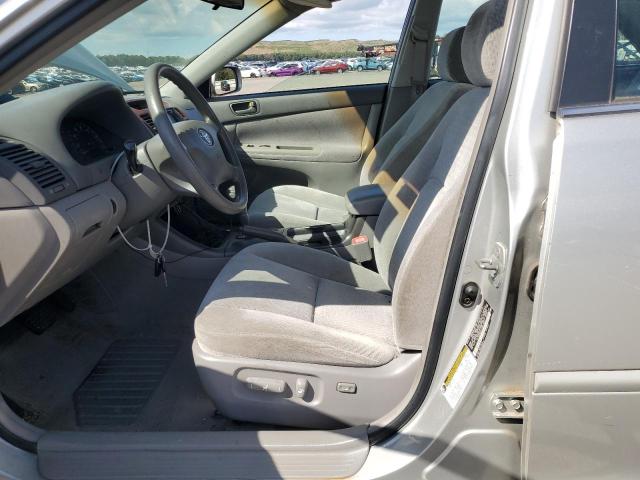 Photo 7 from auction – 2004 TOYOTA CAMRY LE with VIN 4T1BE32K44U894427