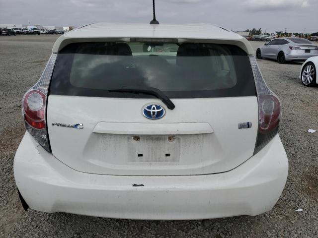 Photo 6 from auction – 2013 TOYOTA PRIUS C with VIN JTDKDTB39D1531350