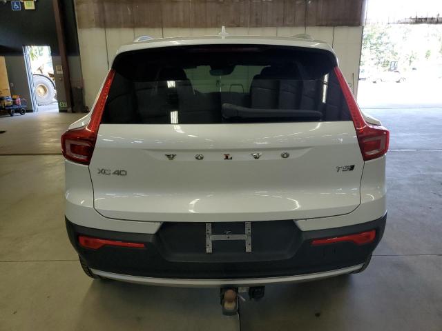 Photo 6 from auction – 2021 VOLVO XC40 T5 MO with VIN YV4162UK4M2570679