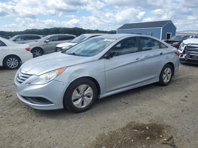 HYUNDAI SONATA 2014 with VIN 5NPEB4AC3EH815660 - Photo from auction