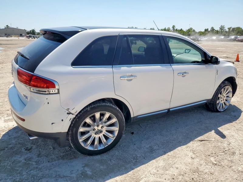 Photo 3 from auction – 2013 LINCOLN MKX with VIN 2LMDJ6JK1DBL15976