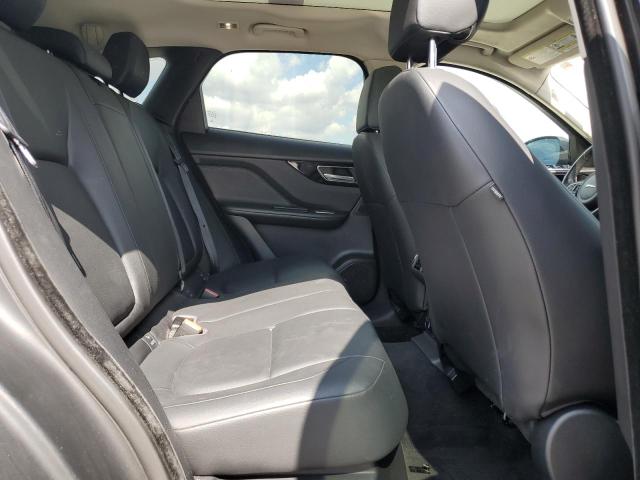 Photo 11 from auction – 2017 JAGUAR F-PACE with VIN SADCS2BV0HA054940