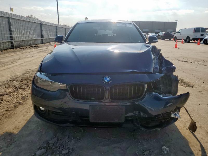 Photo 5 from auction – 2017 BMW 320 XI with VIN WBA8E5G53HNU42110