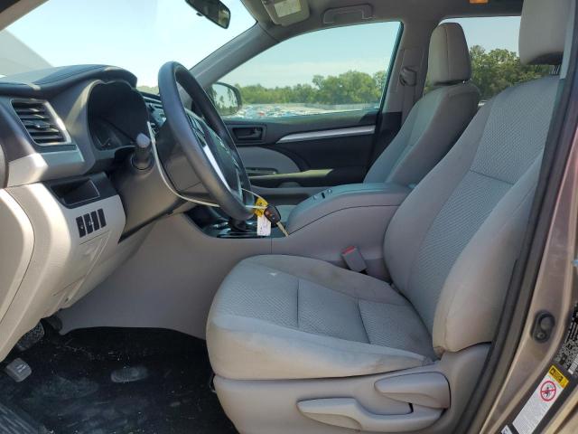 Photo 7 from auction – 2016 TOYOTA HIGHLANDER with VIN 5TDZKRFH9GS185000