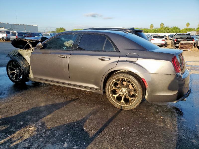 Photo 2 from auction – 2017 CHRYSLER 300 S with VIN 2C3CCABG3HH661540