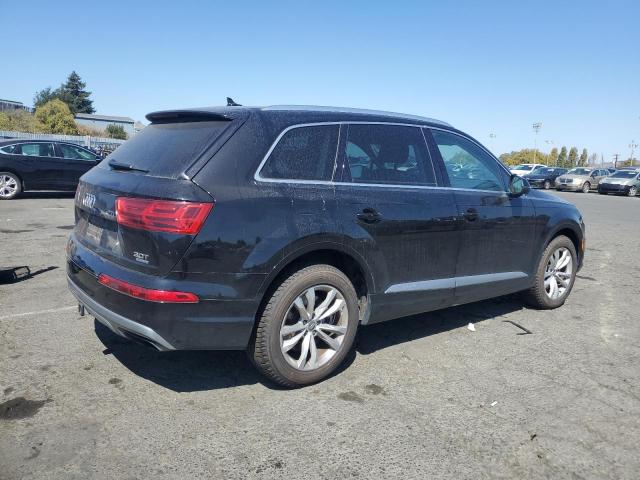 Photo 3 from auction – 2017 AUDI Q7 PREMIUM with VIN WA1LAAF76HD012513