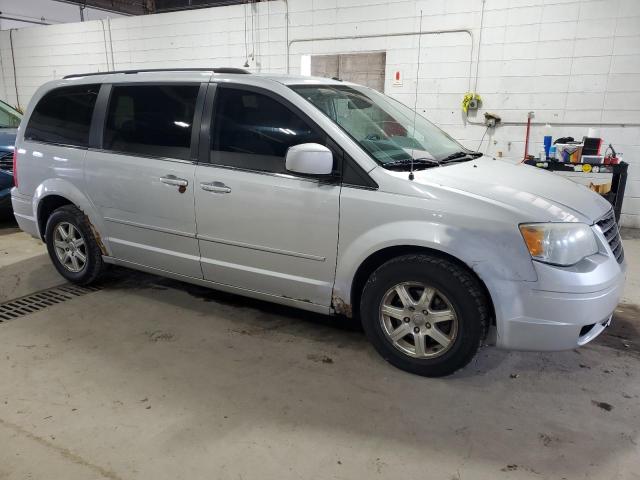 Photo 4 from auction – 2008 CHRYSLER TOWN & COU with VIN 2A8HR54PX8R690928