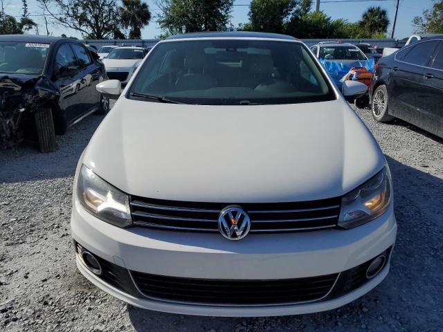 Photo 5 from auction – 2012 VOLKSWAGEN EOS LUX with VIN WVWFW7AH4CV001052