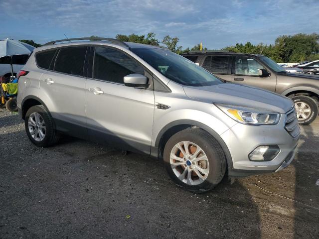 Photo 4 from auction – 2018 FORD ESCAPE SE with VIN 1FMCU0G96JUB49363
