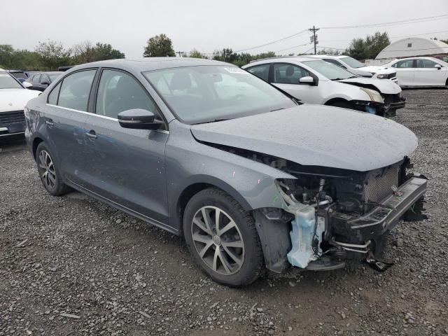 Photo 4 from auction – 2017 VOLKSWAGEN JETTA SE with VIN 3VWDB7AJ6HM415616