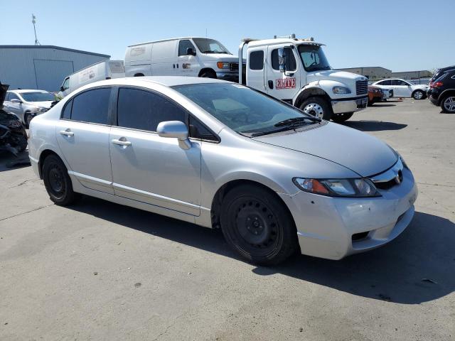 Photo 4 from auction – 2009 HONDA CIVIC LX with VIN 19XFA16599E049511