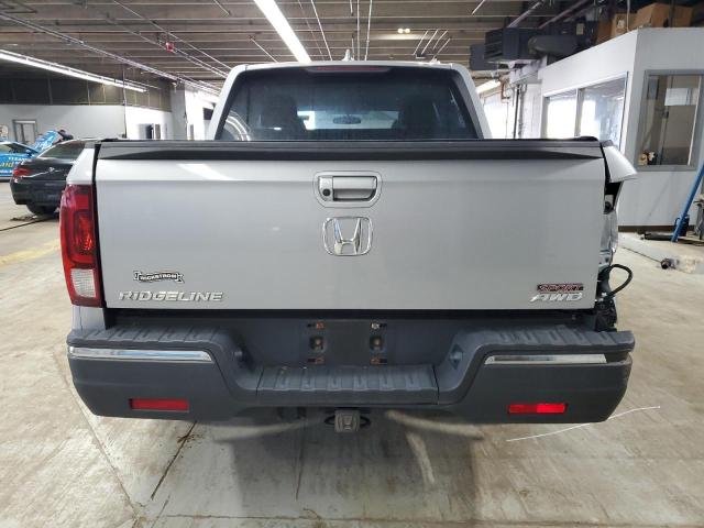 Photo 6 from auction – 2018 HONDA RIDGELINE with VIN 5FPYK3F19JB000717