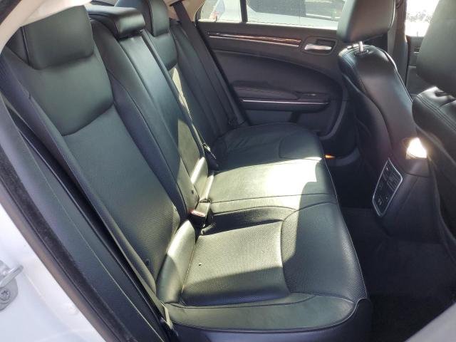 Photo 10 from auction – 2018 CHRYSLER 300 LIMITE with VIN 2C3CCAEGXJH140980