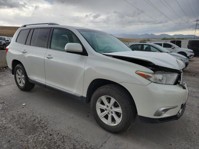 Photo 4 from auction – 2013 TOYOTA HIGHLANDER with VIN 5TDBK3EH4DS267552