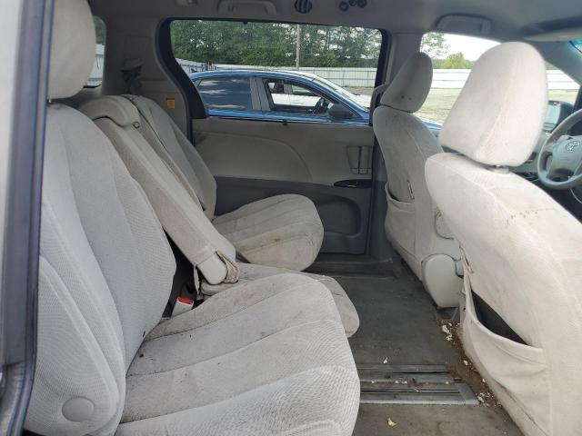 Photo 11 from auction – 2011 TOYOTA SIENNA LE with VIN 5TDKK3DC8BS169773