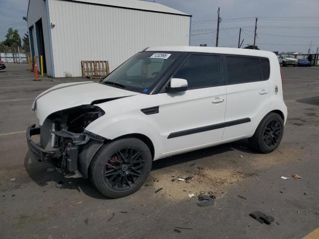 KIA SOUL + 2013 with VIN KNDJT2A69D7551387 - Photo from auction
