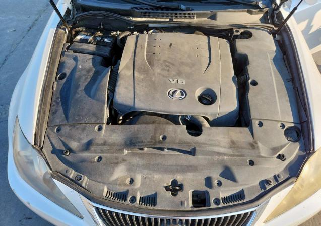 Photo 11 from auction – 2010 LEXUS IS 250 with VIN JTHBF5C29A5120352