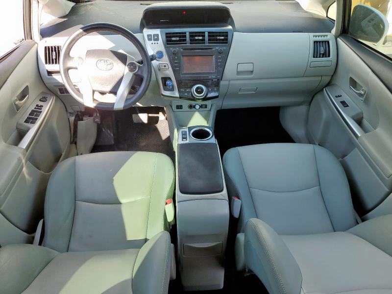 Photo 8 from auction – 2014 TOYOTA PRIUS V with VIN JTDZN3EU8EJ012601